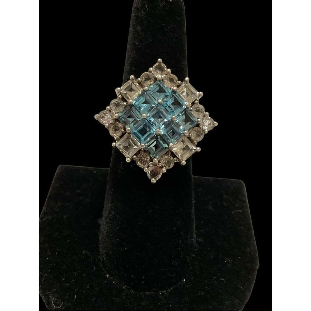 14 Carat Blue Topaz Ring
